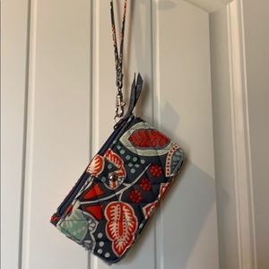 Vera Bradley- Nomadic Floral - wristlet wallet